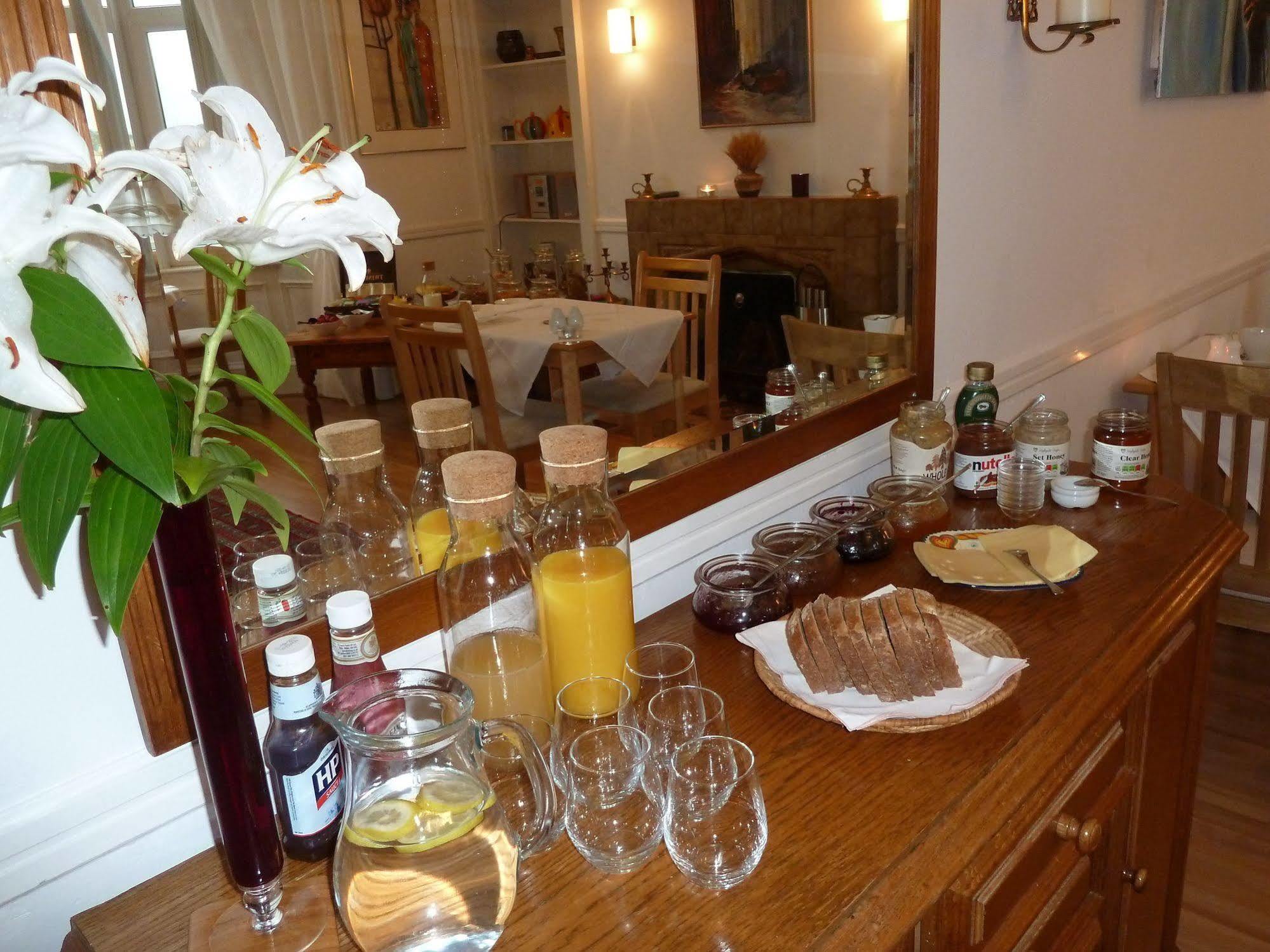 Failte Bed & Breakfast 오반 외부 사진